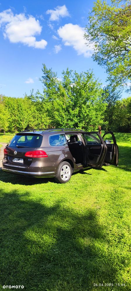 Volkswagen Passat 2.0 TDI Comfortline DSG - 3
