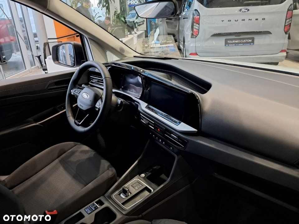 Ford Transit Connect - 9