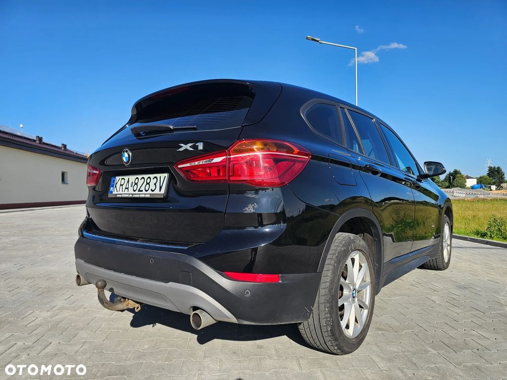 BMW X1 xDrive20d Sport Line - 9