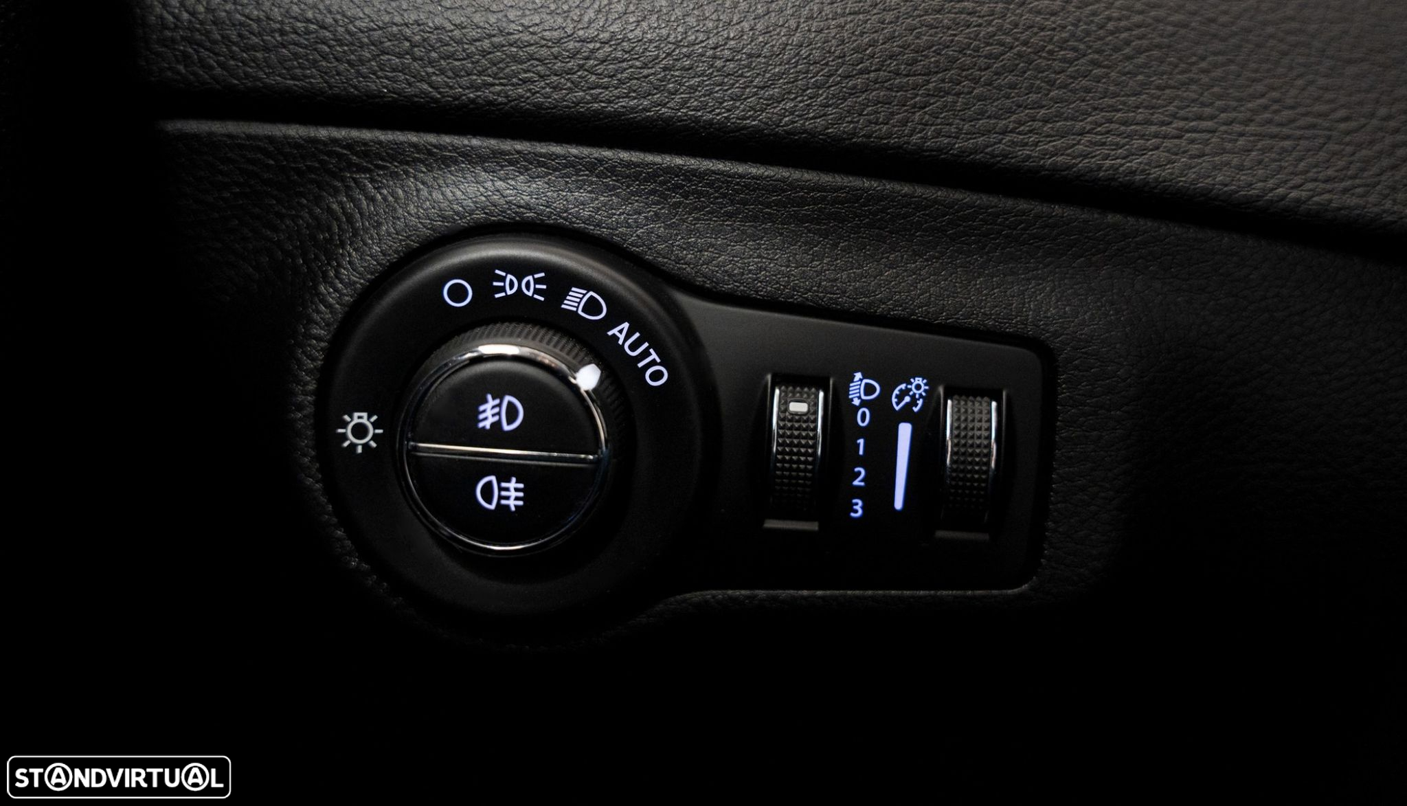 Jeep Compass 1.6 M-Jet Limited - 10