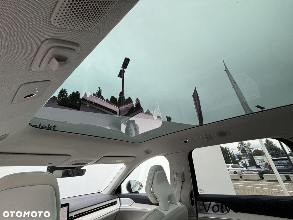 Volvo EX90 - 20