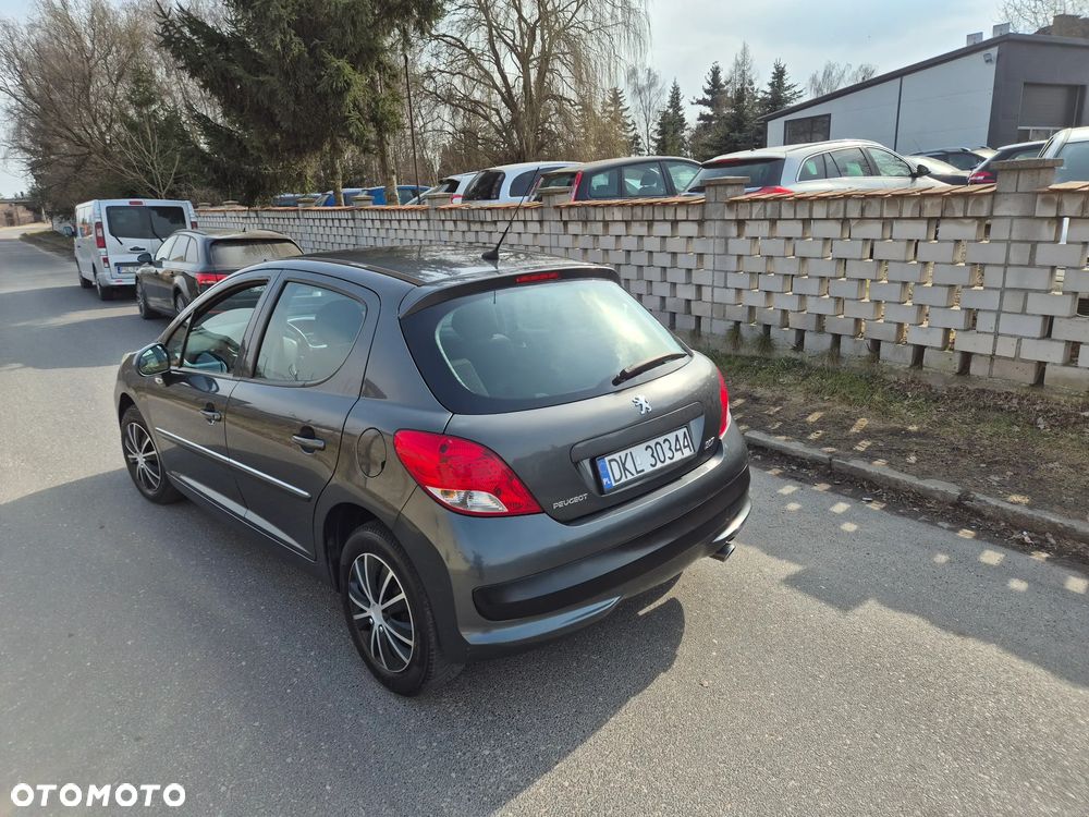 Peugeot 207 95 VTi Premium - 10