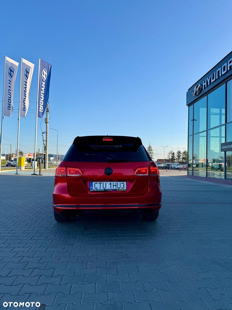 Volkswagen Passat 2.0 TDI DSG BlueMotion Technology R-Line - 9