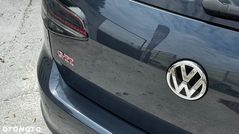 Volkswagen Golf 2.0 TSI OPF DSG GTI - 18