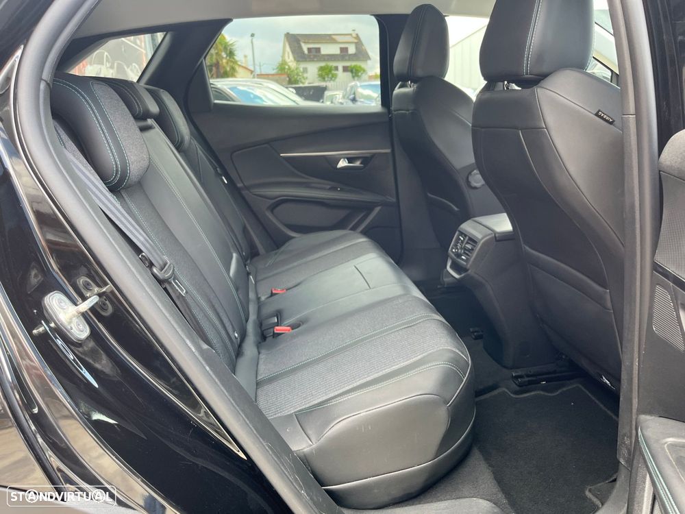 Peugeot 3008 225 e-EAT8 Allure - 45