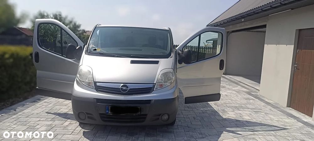 Opel VIVARO - 1