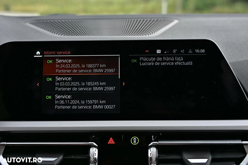 BMW Seria 3 318d Touring Aut. Advantage - 29
