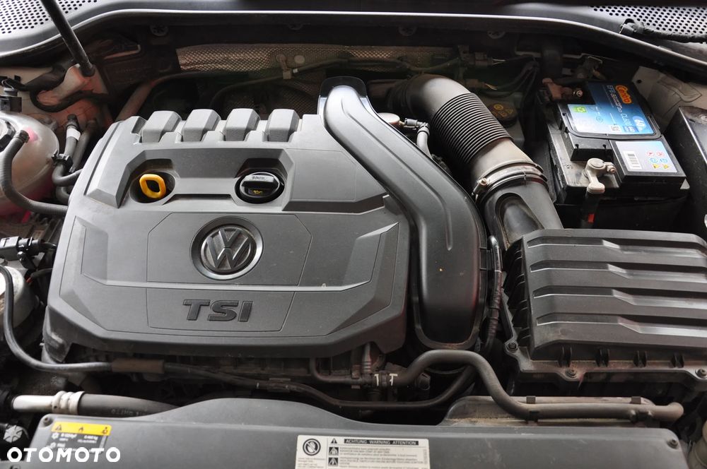 Volkswagen Golf 1.5 TSI BMT Comfortline - 27