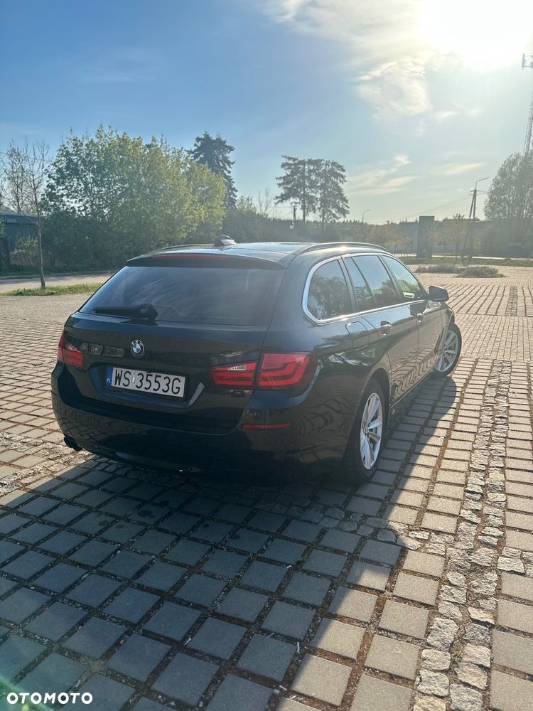 BMW Seria 5 525d Modern Line - 12