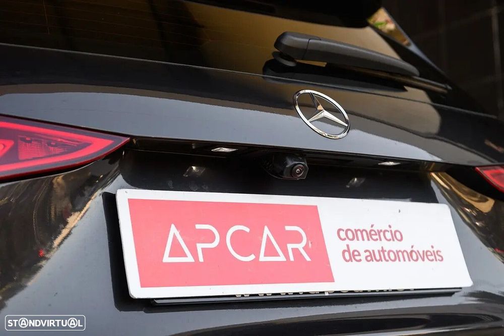 Mercedes-Benz C 300 e AMG Line - 26