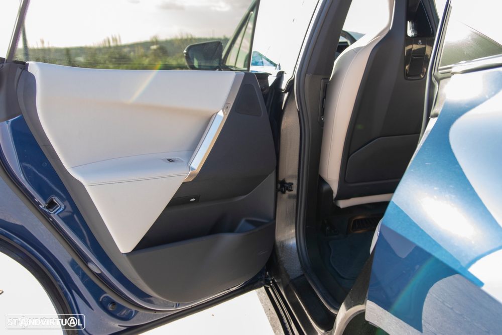 BMW iX xDrive50 - 13