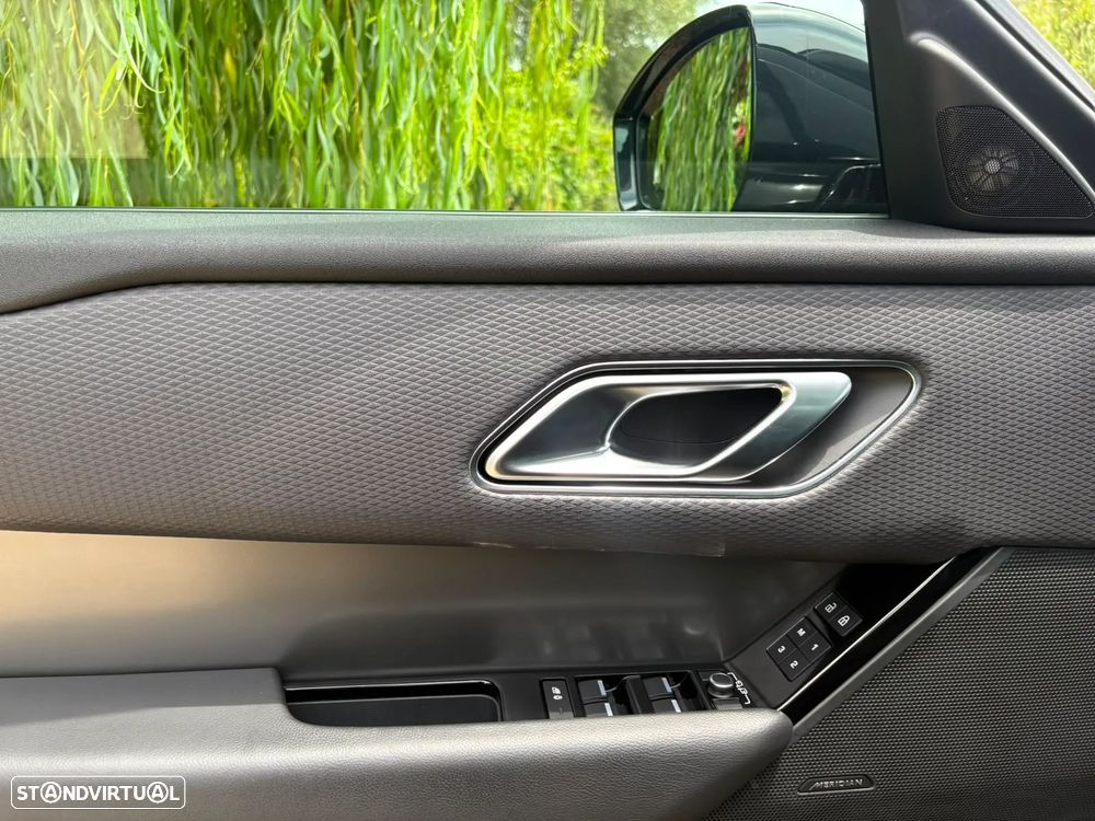 Land Rover Range Rover Velar - 31