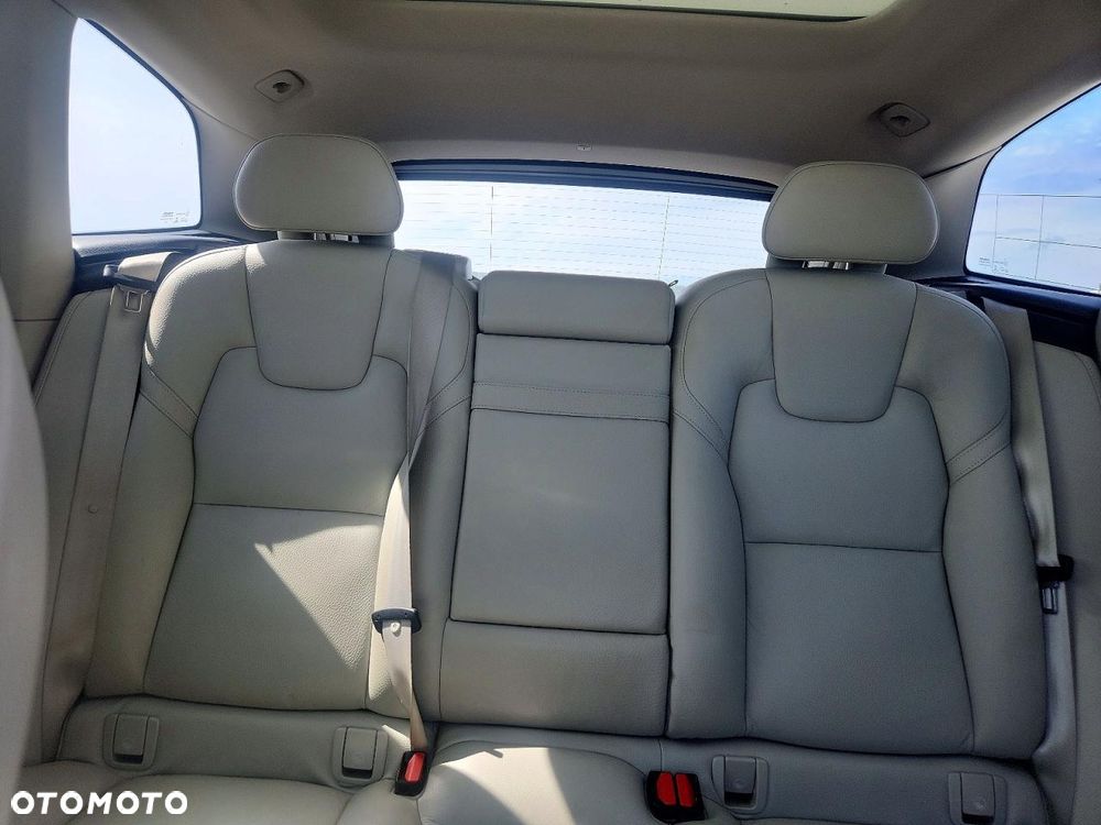 Volvo XC 60 T5 Geartronic Momentum - 9