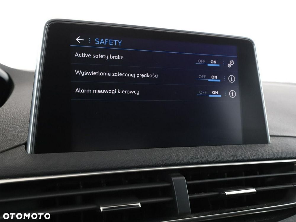 Peugeot 3008 1.2 PureTech Allure Pack S&S - 26