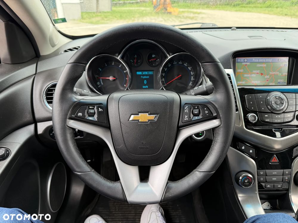 Chevrolet Cruze 1.4 T LTZ - 13