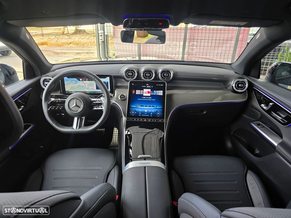 Mercedes-Benz GLC 300 de Coupe 4Matic - 32