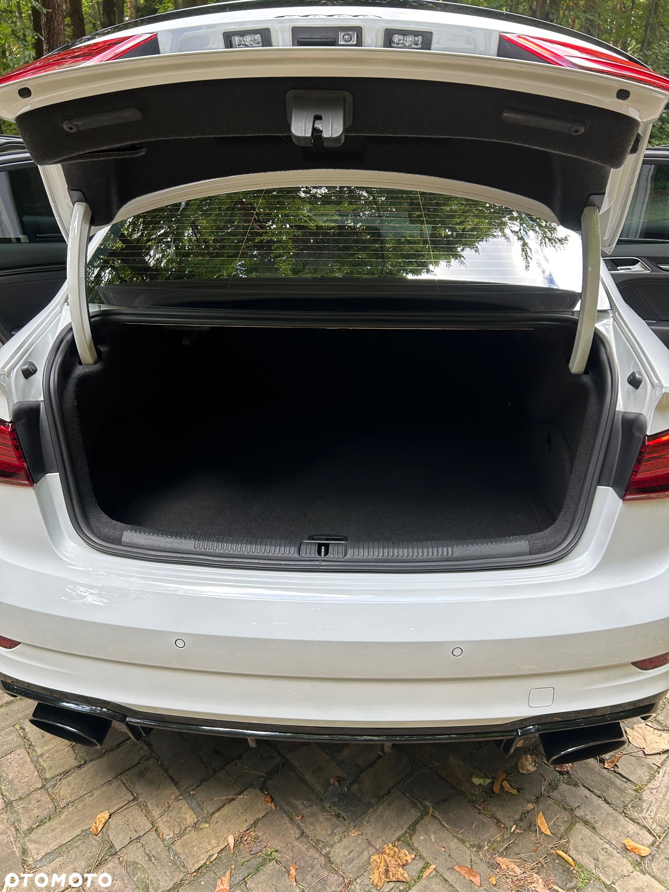 Audi RS3 Limousine - 30