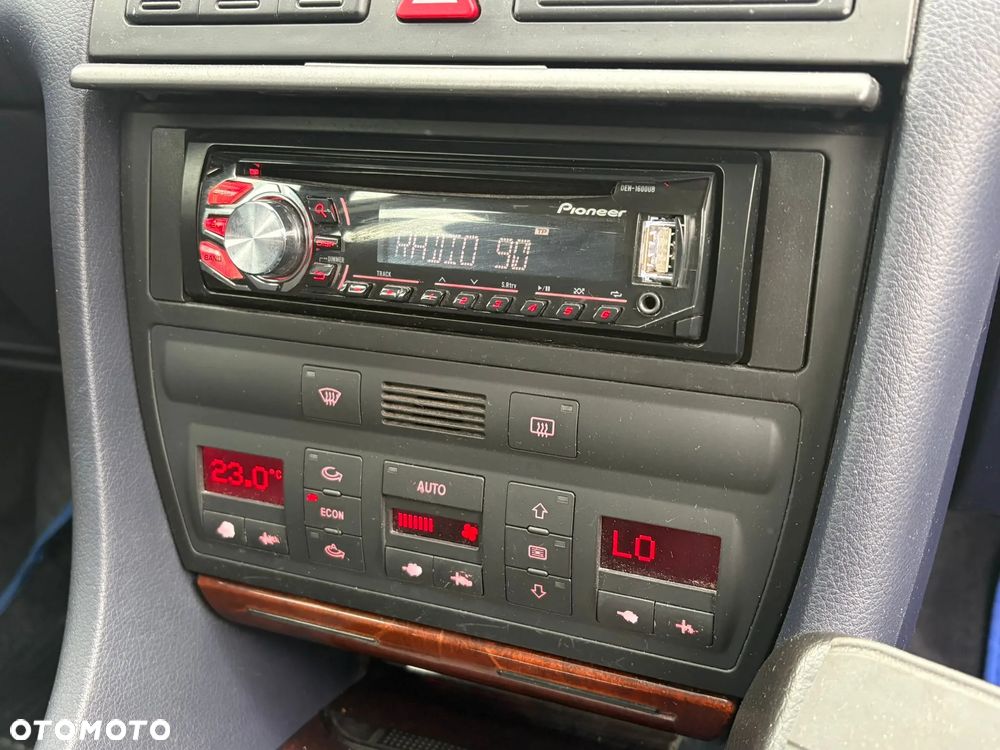 Audi A6 Avant 1.8 T - 10