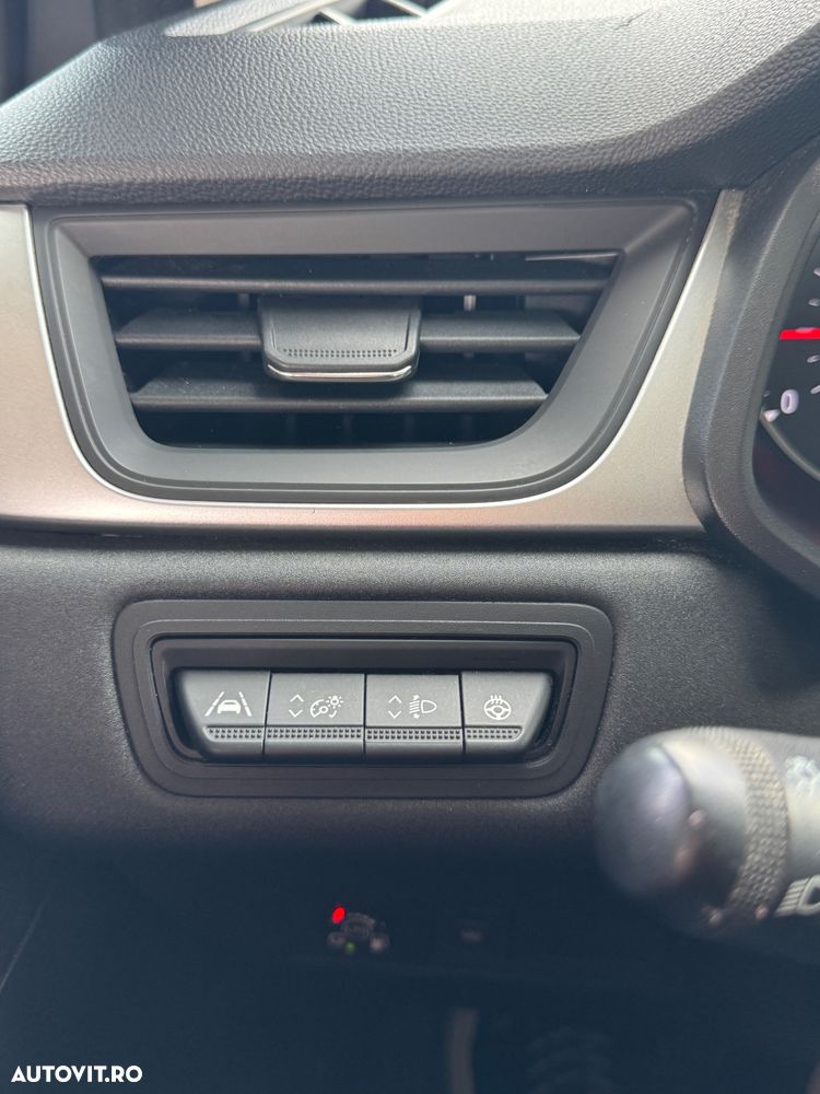 Renault Captur - 13