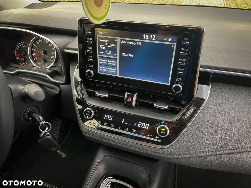 Toyota Corolla 1.5 Comfort - 11