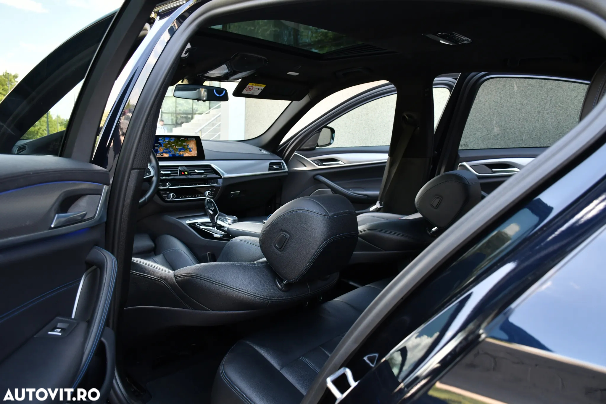 BMW Seria 5 530e iPerformance Aut. - 25