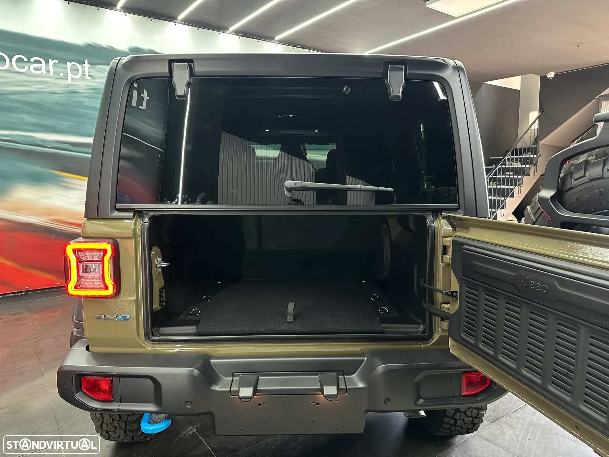 Jeep Wrangler - 7