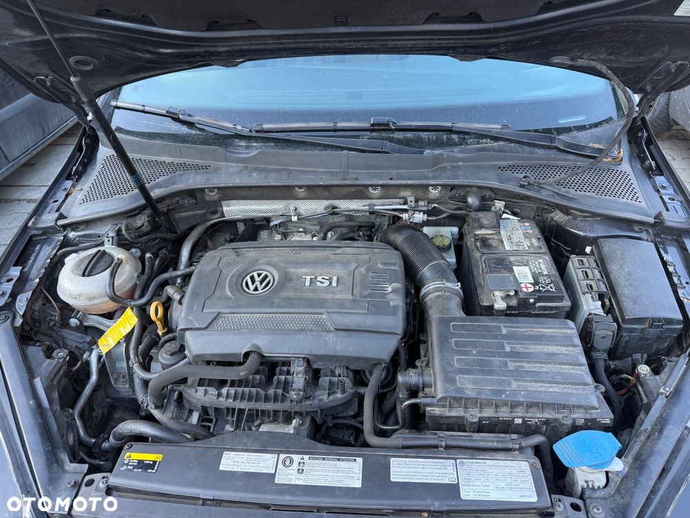Volkswagen Golf - 7