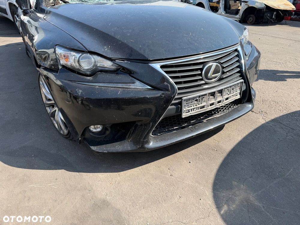 Lexus IS 250 V6 2013- przód kompletny - 3