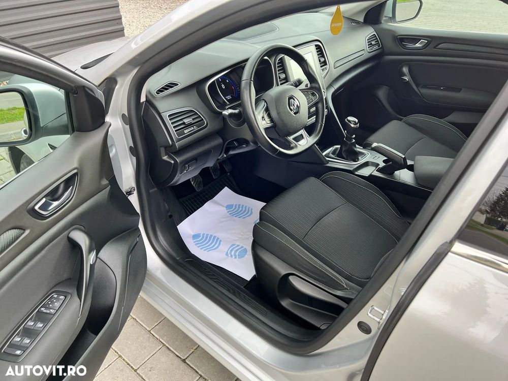 Renault Megane BLUE dCi Limited - 18