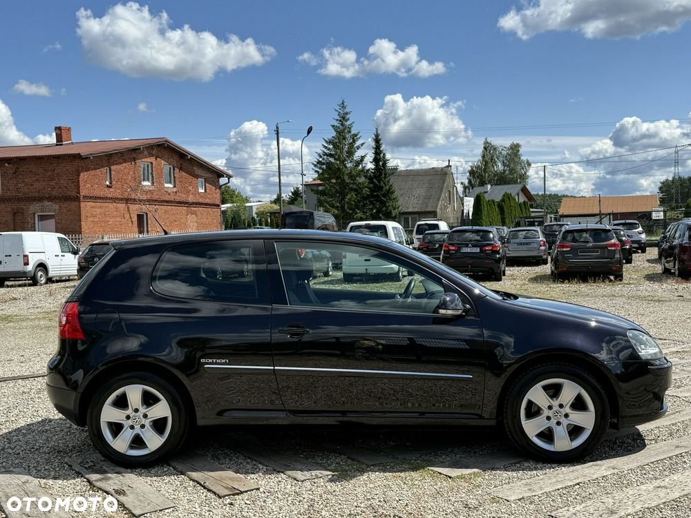 Volkswagen Golf - 13