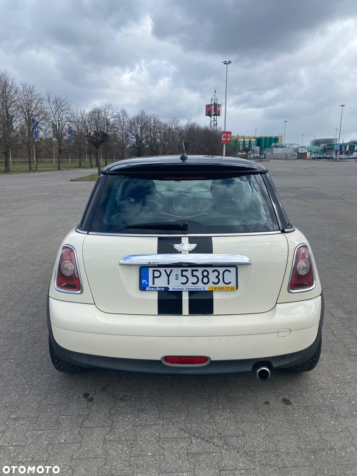 MINI Cooper Standard - 5