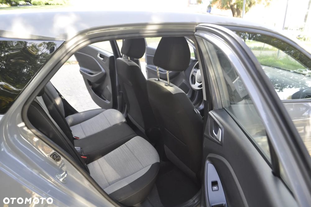 Hyundai i20 1.25 Style - 13