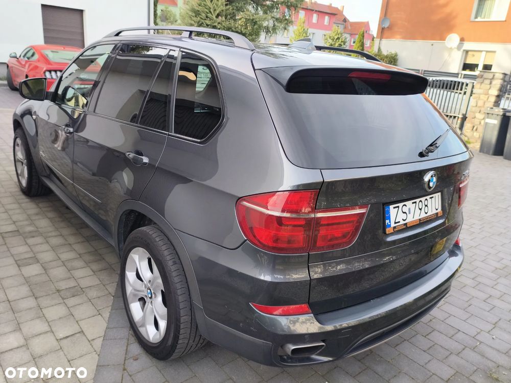 BMW X5 xDrive50i - 4