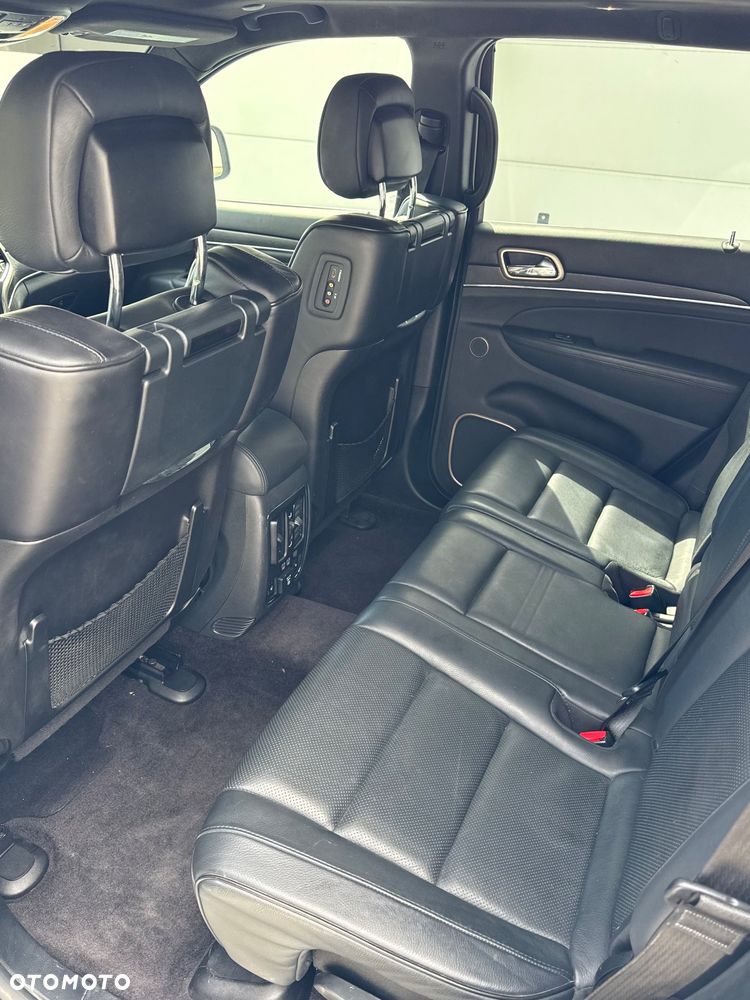 Jeep Grand Cherokee 5.7 V8 HEMI Summit - 18