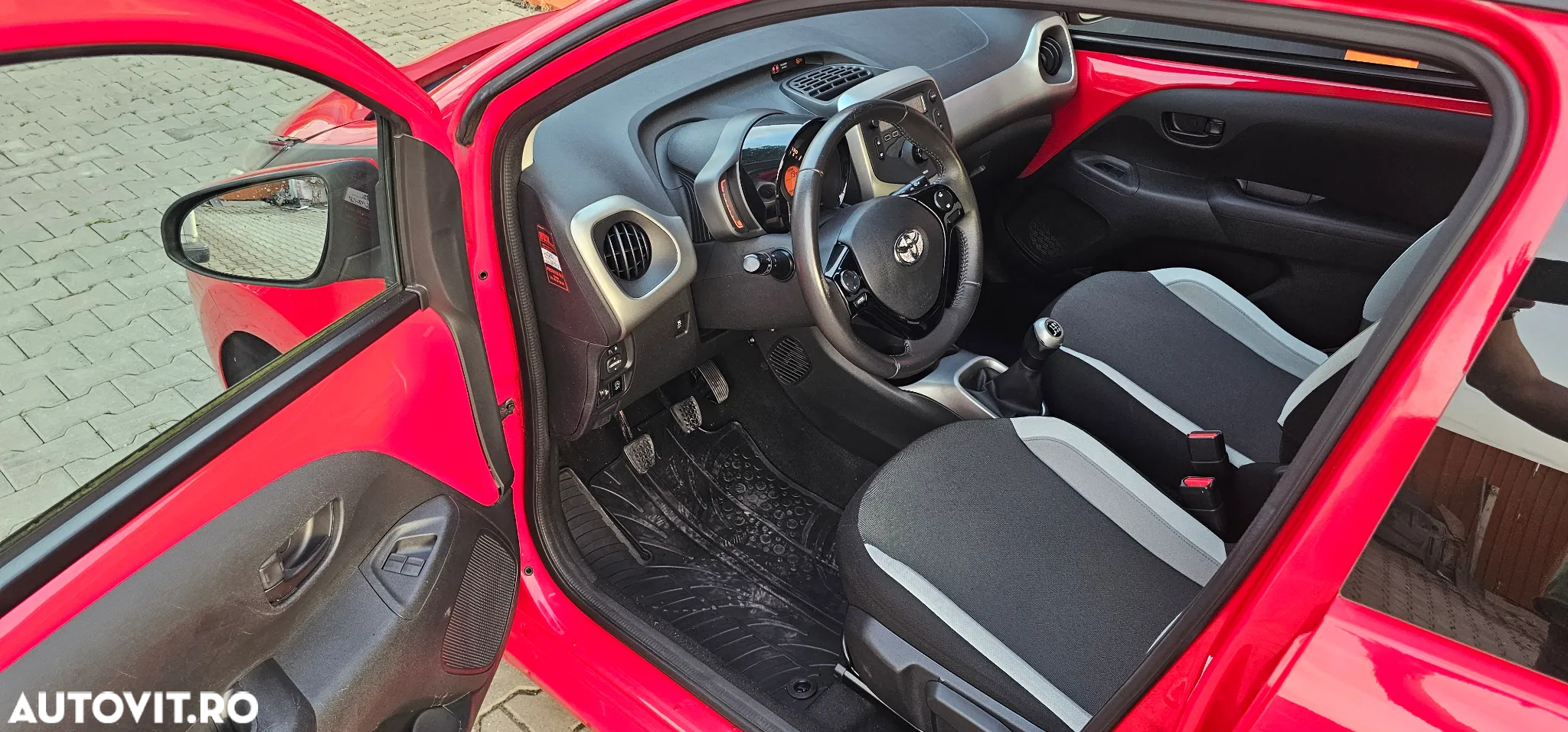 Toyota Aygo 1.0 X - cite Red - 5