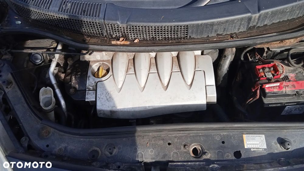 Na części Renault Scenic II 1.6 benzyna silnik skrzynia drzwi maska klapa lakier NV676 szyby zawieszenie fotel kanapa lampa hak wnętrze lusterka zderzak błotnik belka - 10