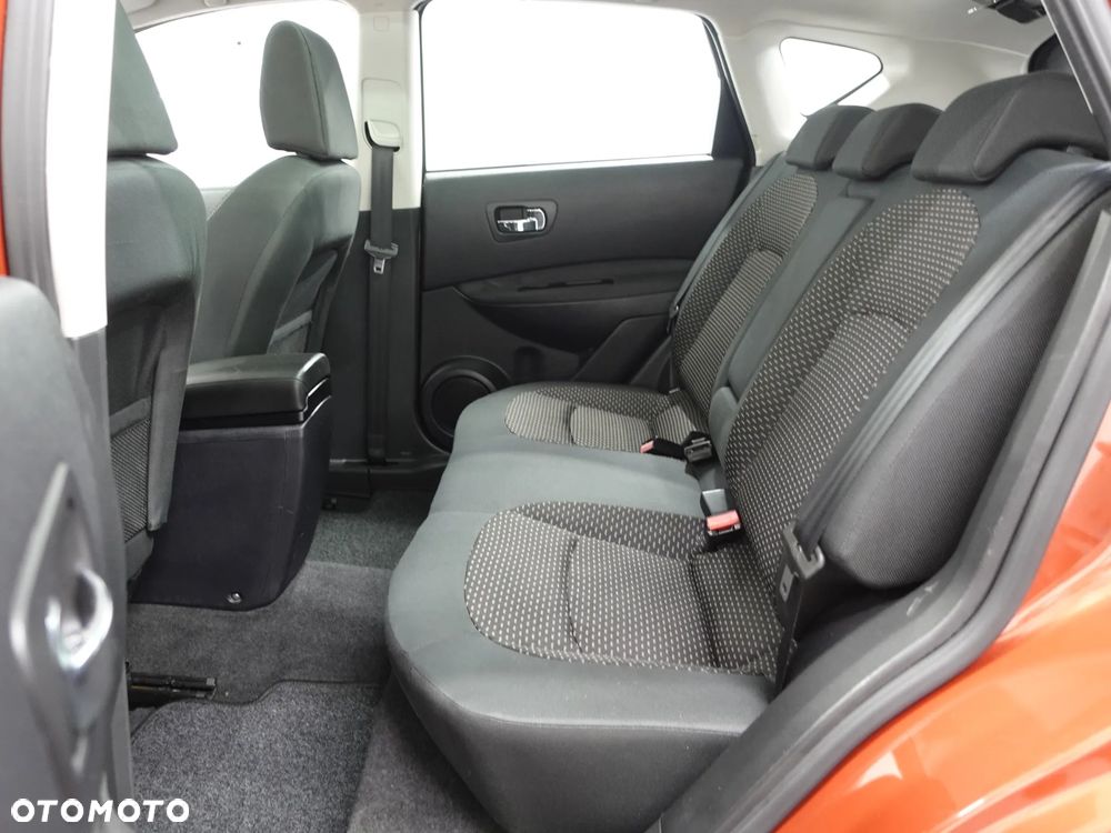 Nissan Qashqai 2.0 4 x 4 tekna - 22