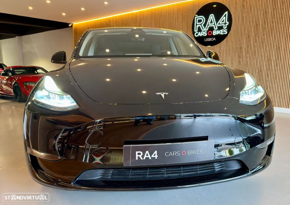 Tesla Model Y Performance Tração Integral - 36
