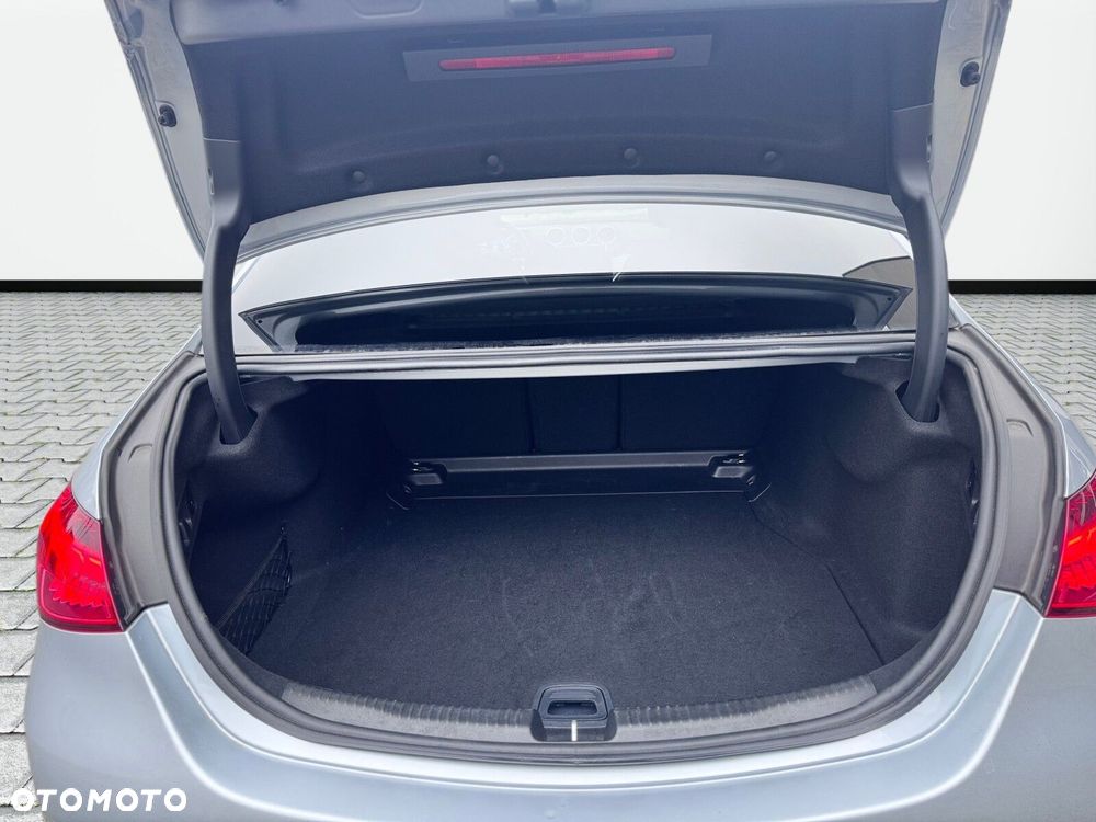 Mercedes-Benz Klasa C - 17