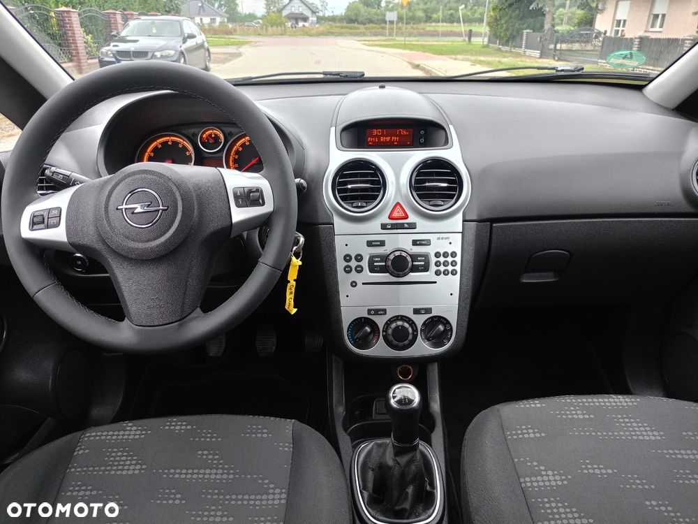 Opel Corsa - 10