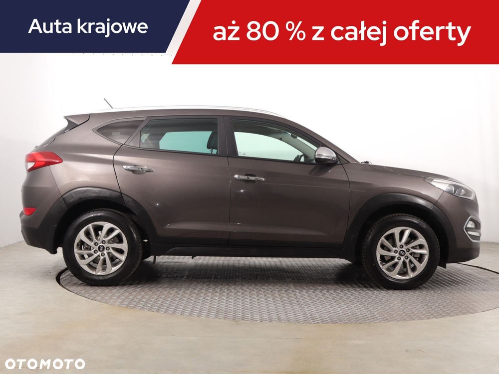 Hyundai Tucson - 8