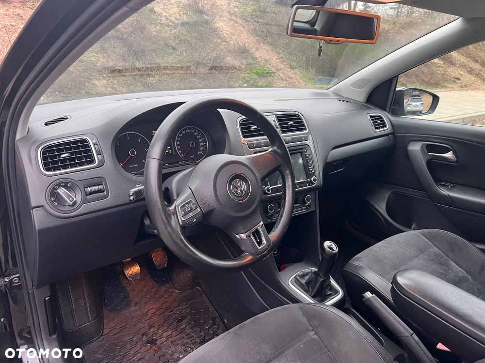 Volkswagen Polo 1.6 TDI Blue Motion Technology Highline - 12