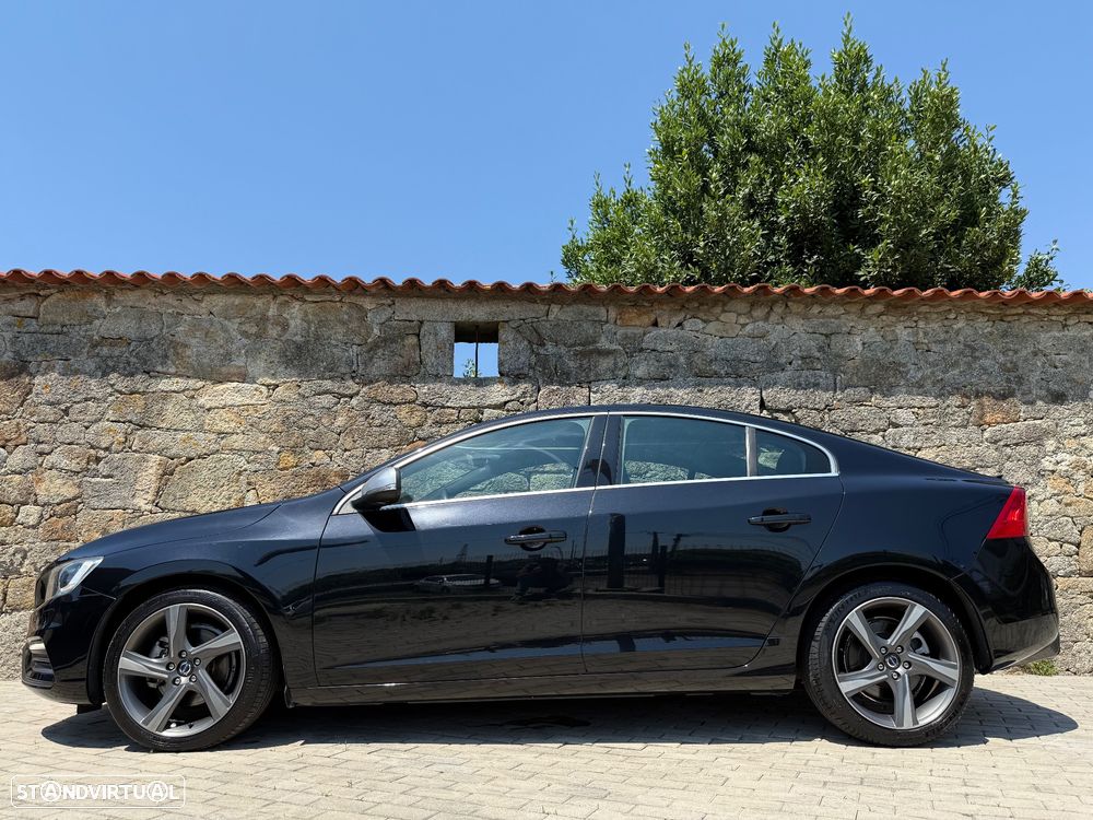 Volvo S60 2.0 D4 R-Design - 37