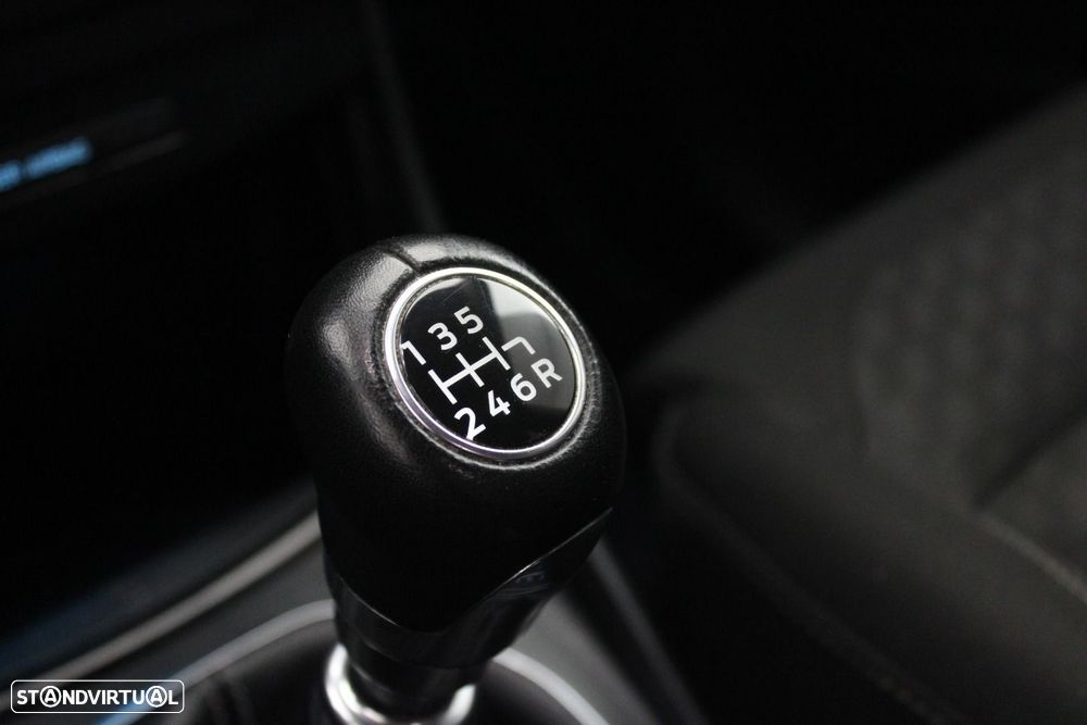 Ford Puma 1.0 EcoBoost MHEV Titanium - 20