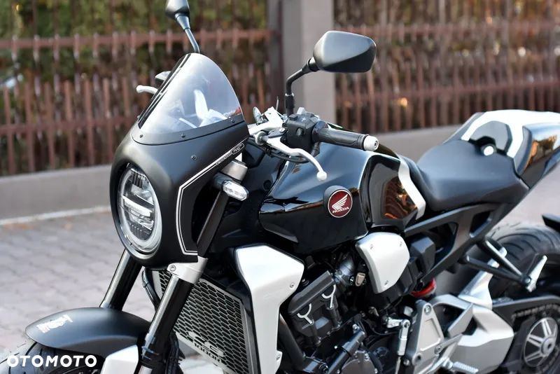 Honda CB - 28