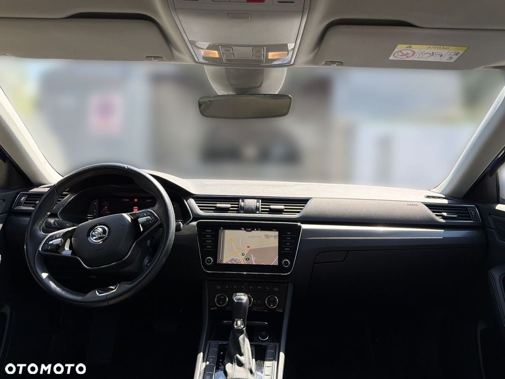 Skoda Superb 2.0 TDI SCR Style DSG - 41