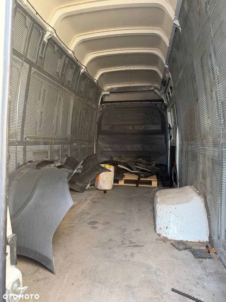 Mercedes-Benz Sprinter 519 CDI - 13