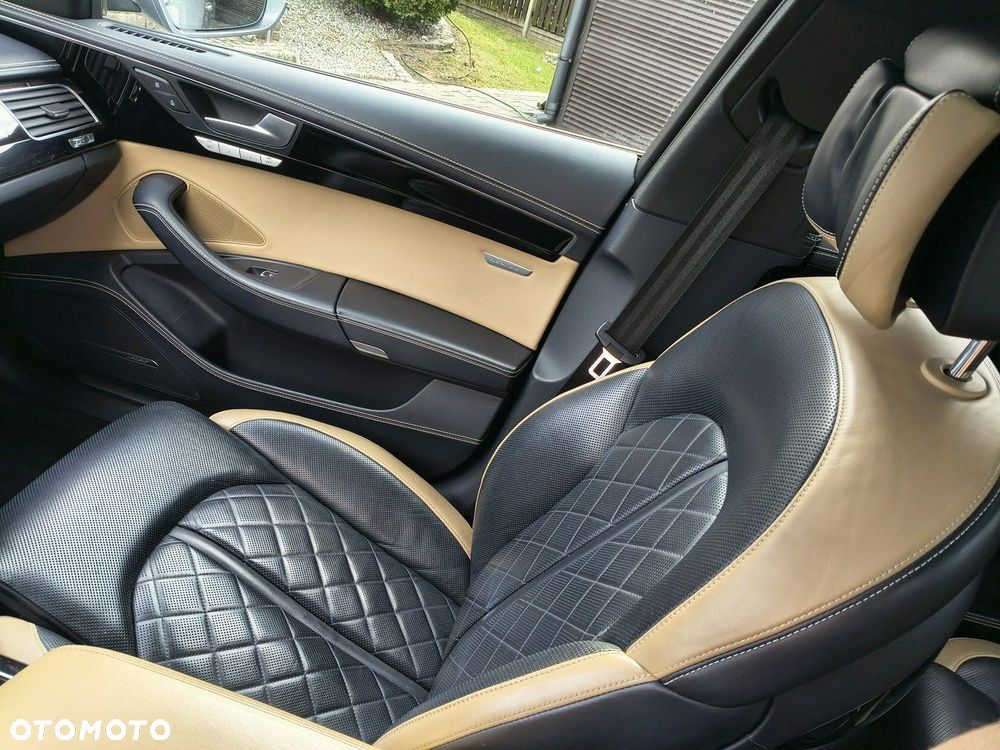 Audi A8 - 19
