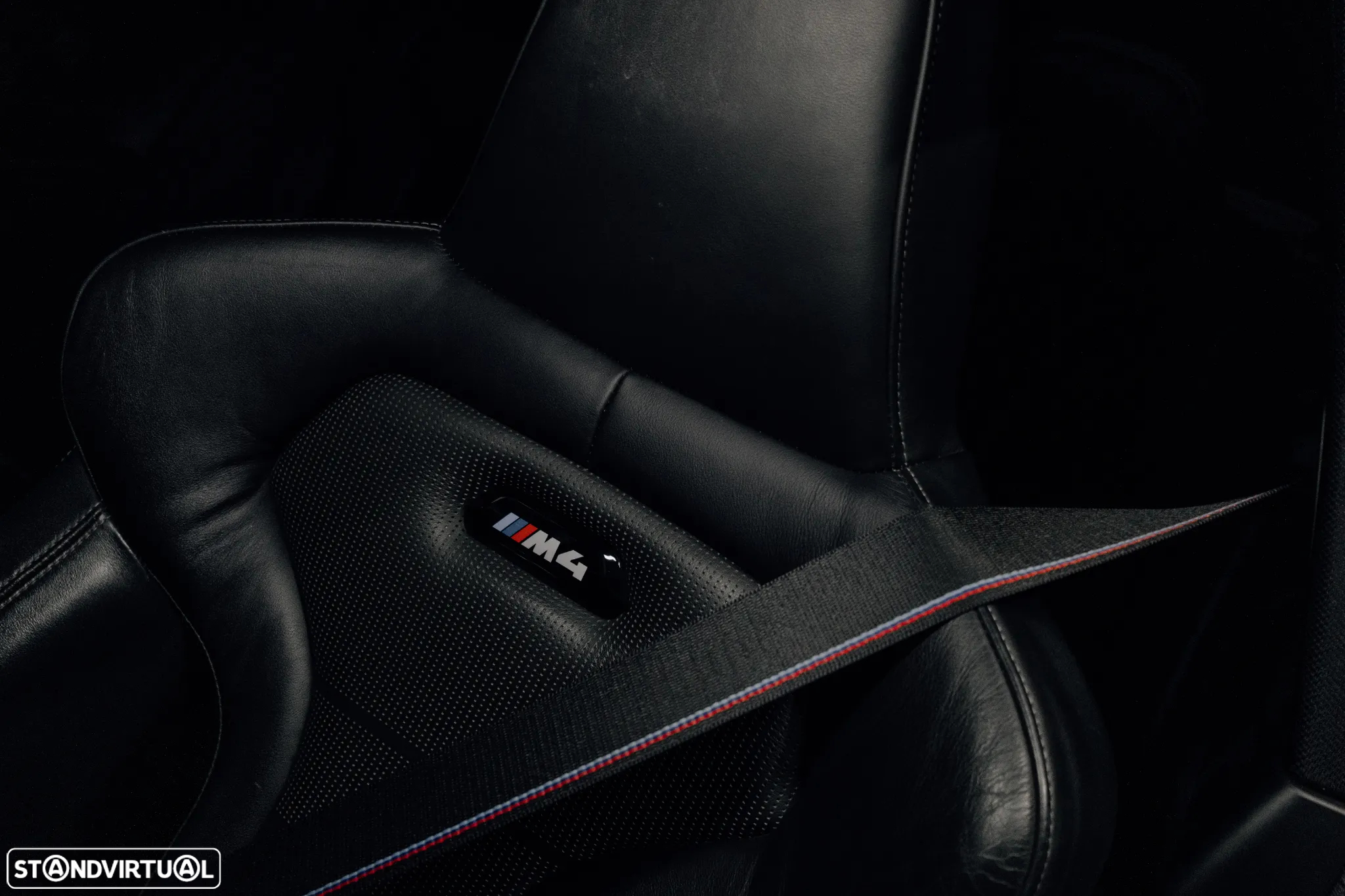 BMW M4 Coupe DKG Competition - 25