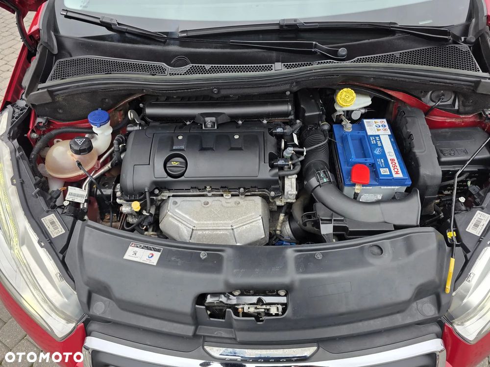Peugeot 208 1.6 VTi Allure - 40